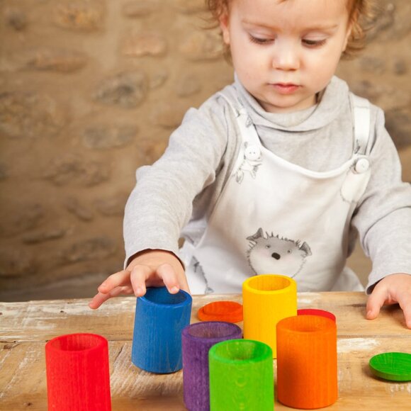 NWT Grapat Wooden Toys 6 Coloured Cups With Lids - Picture 2 of 4